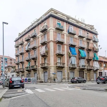 Guesthost - Carlotta & Ginevra Bright Flats Near The Hospital Lejlighed Torino