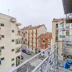 Guesthost - Carlotta & Ginevra Bright Flats Near The Hospital Daire *